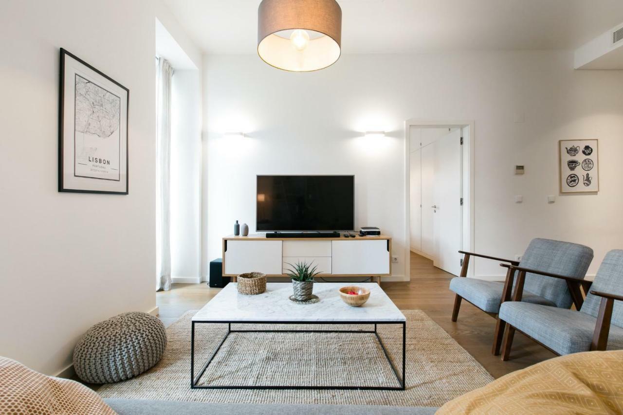 Urban Chic Apartment In The Heart Of Historic Lissabon Buitenkant foto